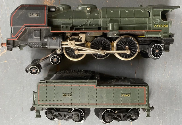 Locomotive vapeur pacific 231.c.60 tender ho jouef loco boite 835