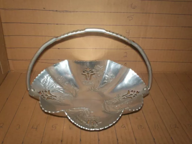 Vintage thames japan Aluminum Tray Flower