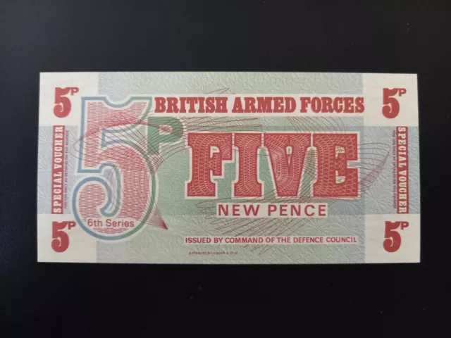 Royaume Uni Billet De 5 New Pence British Armed Forces 2