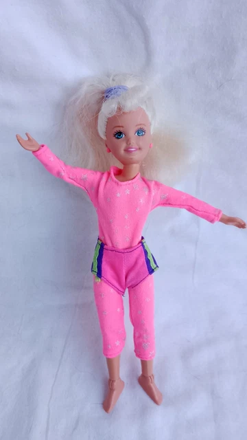 Barbie Basics Collection 04 Model 001 – Mattel 2009 – Relookée Jupe Mattel