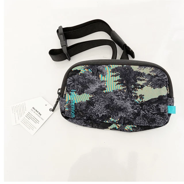 NWT Lululemon Mini Belt Bag Psychedelic Toile