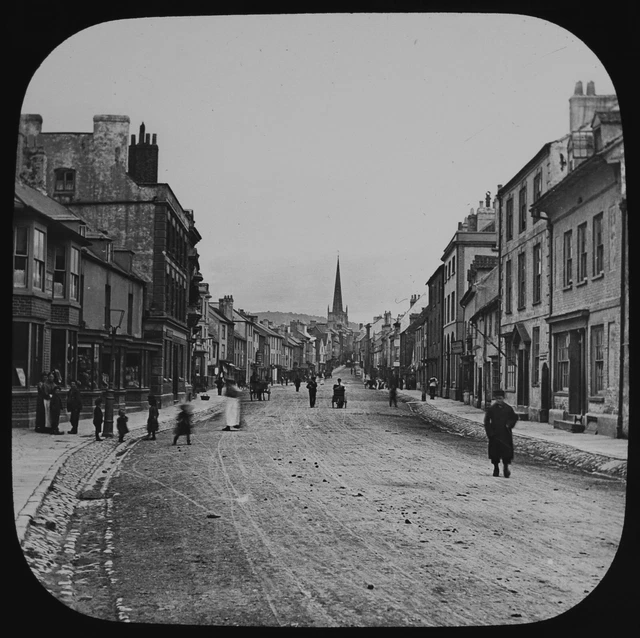EARLY Magic Lantern Slide MONMOW STREET MONMOUTH C1888 VICTORIAN PHOTO WALES