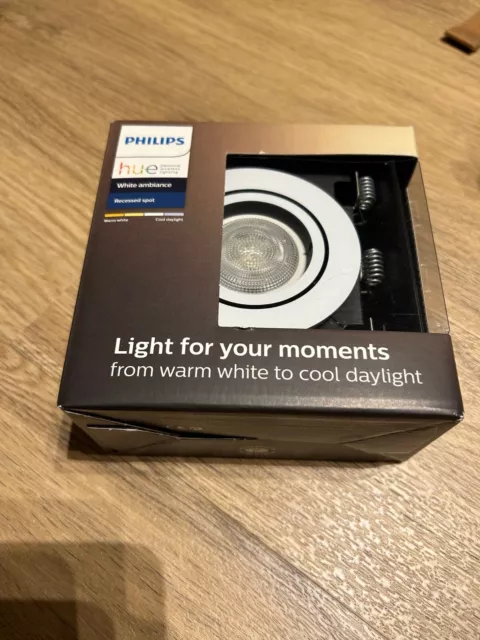 Philips Hue White Ambiance LED Einbauspot Milliskin, weiß
