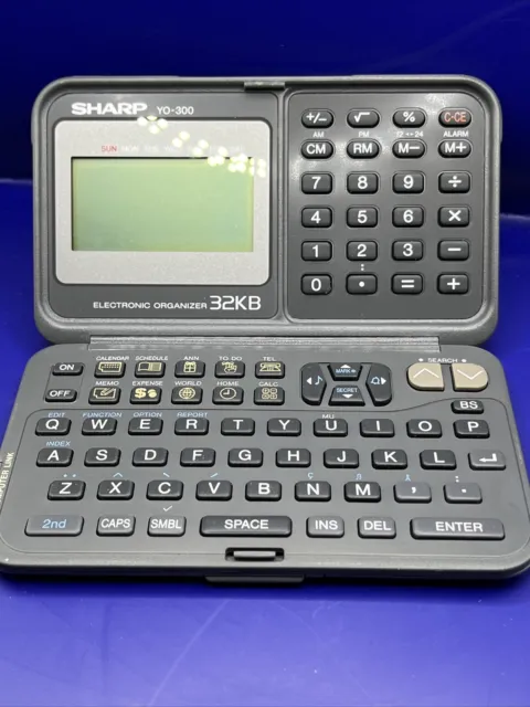 Sharp YO-300 Portable Electronic Organizer Computer 32KB Calculator No Battery