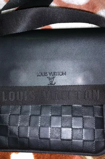 Zeitloses Design, starke Männer mögen Louis Vuitton Herrentaschen