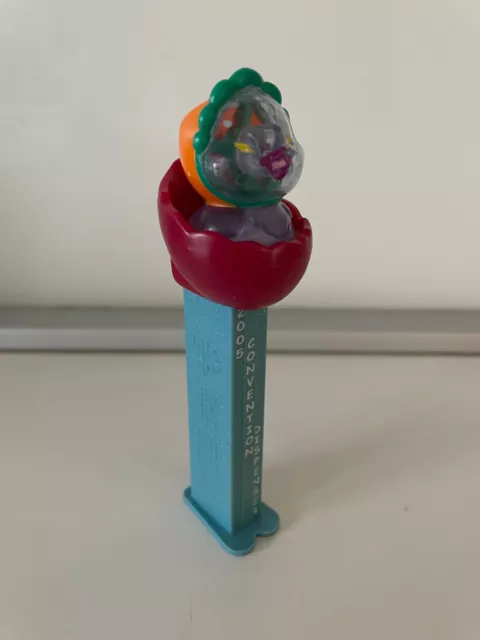 Pez Dispenser - Crystal Chick in egg - 2005 Convention