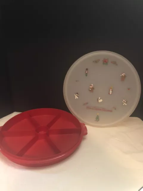 Tupperware 7-Section 12" Round Red Plastic Server & Christmas Themed Snap-On Lid