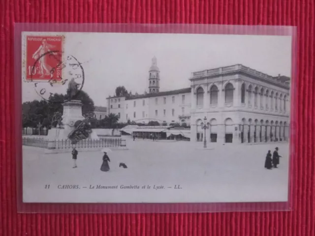 Cpa Ecrite Timbre Cahors Monument Gambetta Et Le Lycee Lot 46