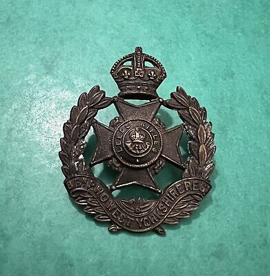 8th Battalion Prince Of Wales West Yorkshire Regiment Cap Badge