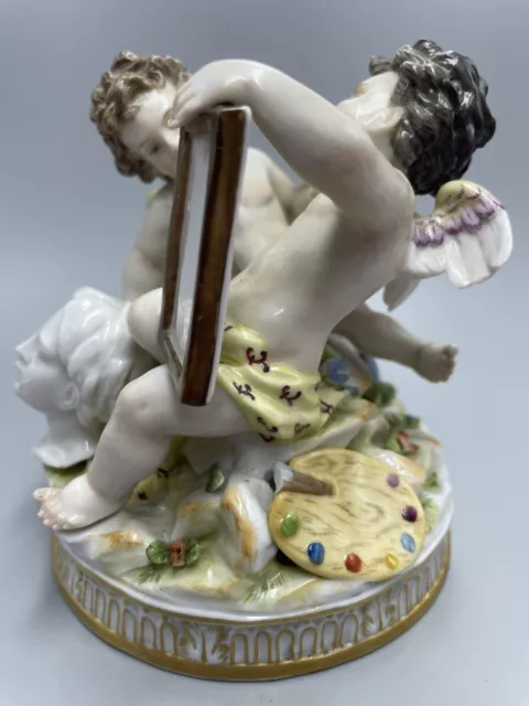 Statuette sujets en porcelaine allemande XIX ème angelots artiste-peintres 2