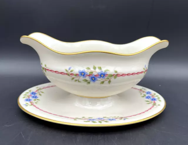 Lenox BELVIDERE Gravy Boat with Attached Underplate Excellent Condition