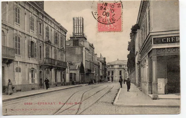 EPERNAY - Marne - CPA 51 - les rues - la rue Jean Moet - Banque