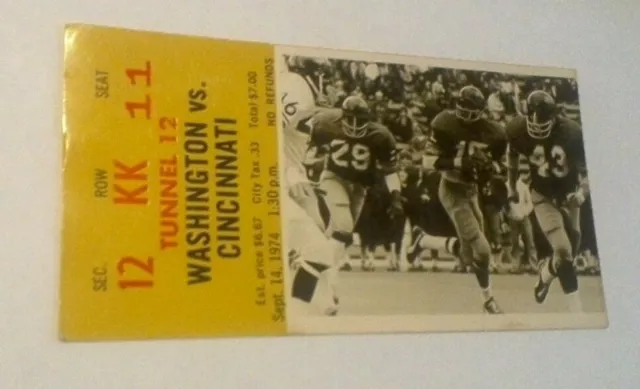 1974 WASHINGTON HUSKIES vs CINCINNATI BEARCATS COLLEGE FOOTBALL TICKET STUB UW