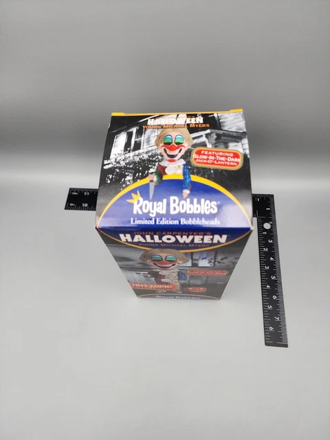 Royal Bobbles Halloween Young Michael Myers Clown Horror Bobblehead -Hot Topic 4