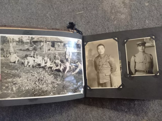 Original Fotoalbum Japan ca. 1910 Militär, Armee, Badehaus, Geisha, Gruppenfotos