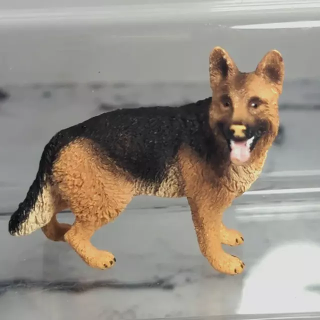 Schleich German Shepherd Adult Dog Toy Animal Figure Figurine 2014