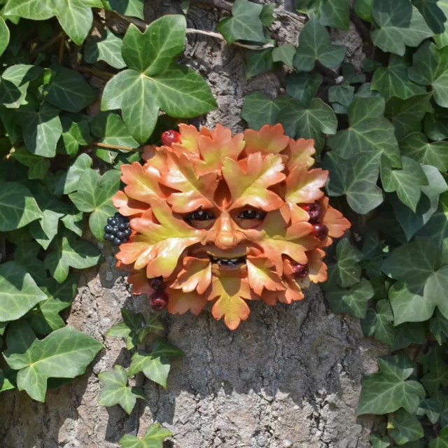 Hawthorn Green Man Garden Ornament Wall Plaque Face Berries Leaf Tree NEW 09012