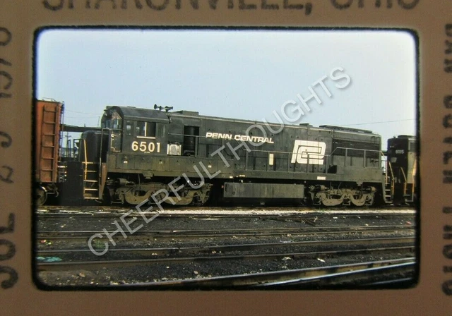 Original '76 Kodachrome Slide PC Penn Central 6501 U25C Sharonville, OH   33L29
