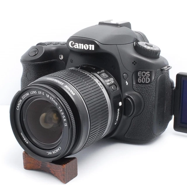 NEAR MINT] CANON EOS 60D EF-S 18-55mm f/3.5-5.6 IS Lens S/C 3,700