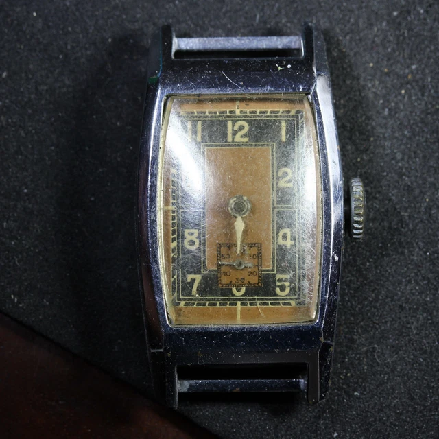 Montre Mécanique Homme - Boîtier Acier - Remontage Manuel - VENDU POUR PIÈCES (balancier Cassé)