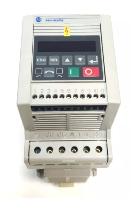 Allen-Bradley 160-BA03NPS1 Ser C FRN 7.06 Adjustable Frequency AC Drive 1HP Used
