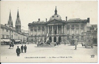 CPA 71 - Chalons-Sur-Marne - La Place And HOTEL City