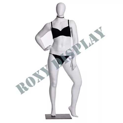 EGGHEAD Female Plus Size Mannequin Display #MZ-F3D03W