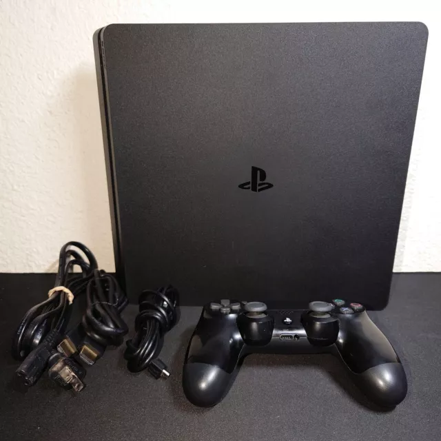 Sony Playstation 4 slim 1 TB, FiFa 20 bundle negro azabache