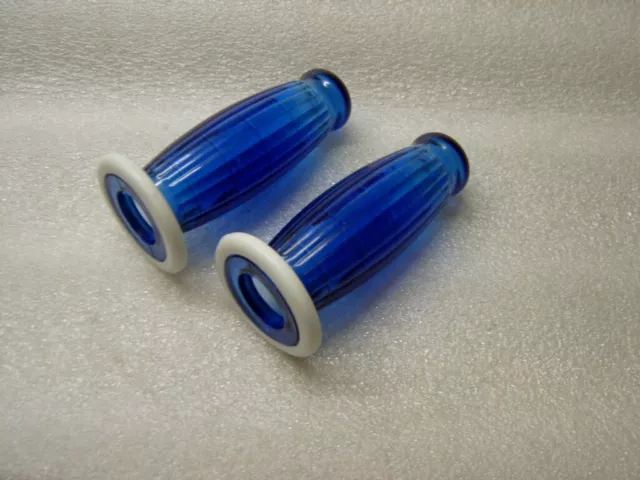 Lambretta Series 3 Li,Sx,Gp,Spec Blue Handlebar Balloon Grips With White Collars