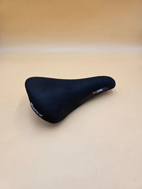 Une édition limitée de la selle Selle Italia Novus Boost Evo en daim