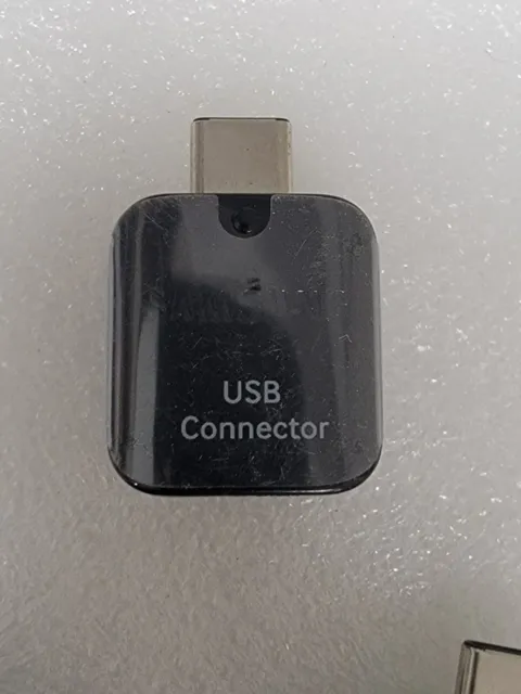 Adaptador Samsung OTG (USB) a (USB-C) sobre la marcha - negro brillante