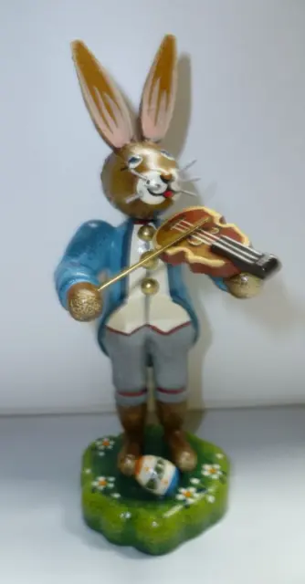 Original Hubrig Ostern Hasenland Neu 2024 Hasenmusikant Junge mit Geige