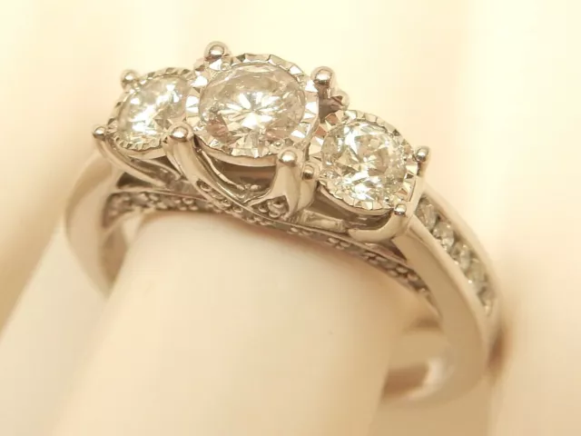 "NEW" TRUMIRACLE® 14K White Gold 1.00 ctw Round Diamond 3-Stone Engagement Ring 2