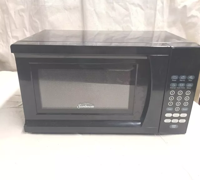 https://www.picclickimg.com/BzEAAOSwEuNk2BpR/Sunbeam-Microwave-Oven-Black-SGS90701B-700W-Local-Pick.webp