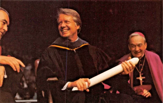 President JIMMY Carter Riceve Honorary Gradi Univ Di Notre Dame Cartolina 1978