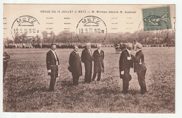 METZ  - Moselle - CPA 57 - Militaire - Remise de Décorations à M. Guenser 1919
