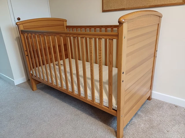 BREATHABLE FOAM COT BED MATtRESS FITS MAMAS PAPAS 200 MOTHERCARE BED 120 60 cm 36.99 PicClick UK