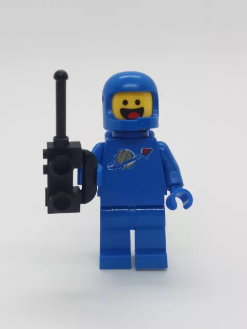 Lego blue astronaut on sale