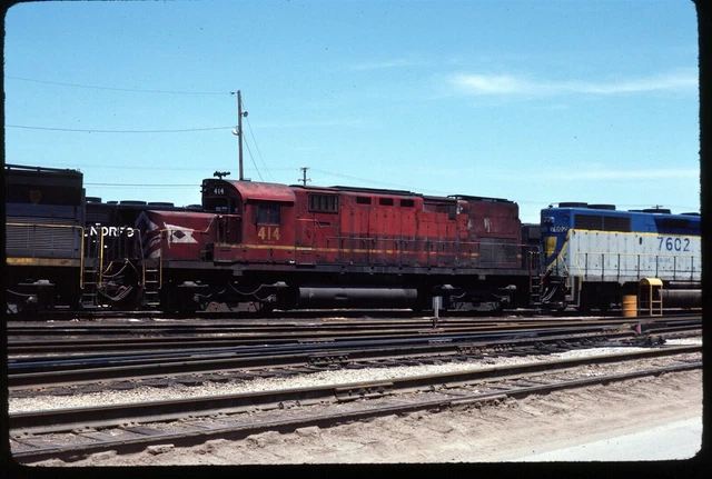 Original Rail Slide - DH Delaware & Hudson 414 Bellevue OH 6-1983 - ex LV