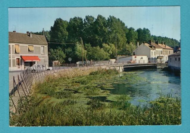 Hermes " 60 " Les bords du Thérain   / CPA , Carte Postale ancienne /Nf