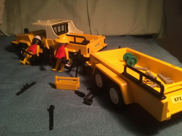 PLAYMOBIL Safari: Camioncino 4x4 E Rimorchio - Ruote E Pneumatici Durevoli - Set Avventura