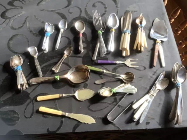 Large lot of mixed Vintage/Antique Cutlery almost 3 kilograms