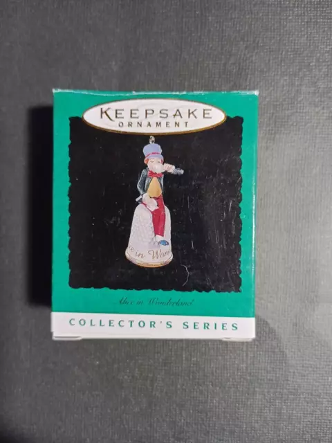 Mad Hatter 1996 Hallmark Keepsake Miniature Ornament Alice in Wonderland NIB