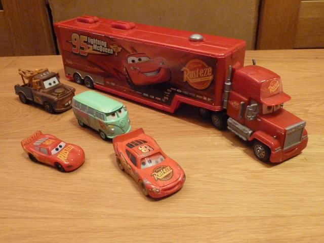 Lot n°1 Car'S Disney Pixar Mack sr Atelier avec 4 véhicules