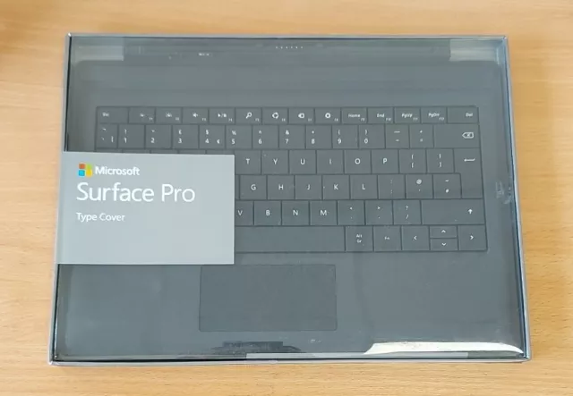 Microsoft Surface Pro Type Cover (keyboard).black.