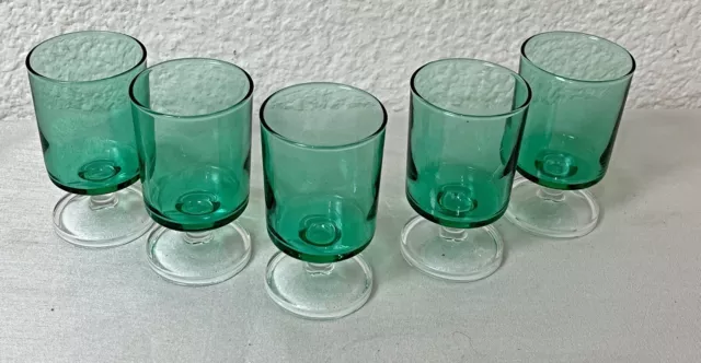 Ancien vintage ensemble de 5 verres liqueur en cristal vert