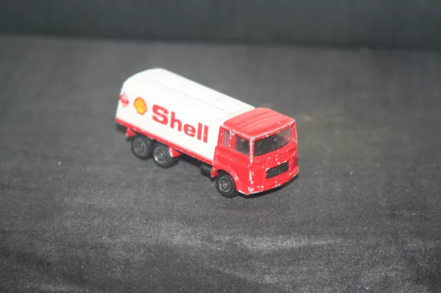 Alter Majorette LKW Truck Saviem Tankwagen Schell Spielzeugauto Modellauto 1/100