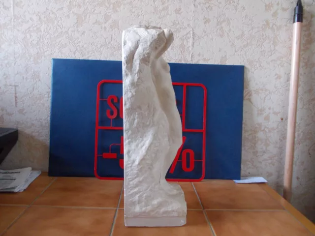 Ancienne GRANDE statue en plâtre FEMME NUE signée 2