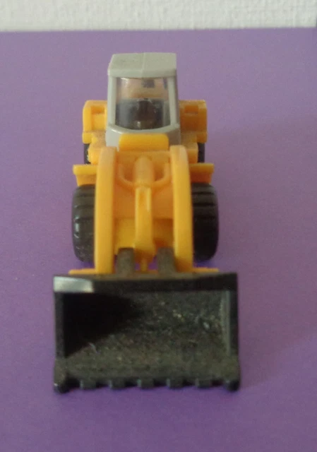 DIECAST MASTERS - Engin de chantiers sur roues CATERPILLAR 272 D2