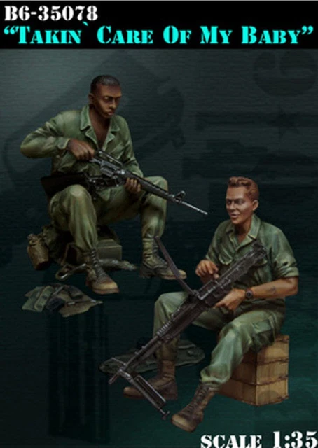 1:35 Scale Vietnam War US Soldiers Resin Model Kit - Two Figures Resting (A41)